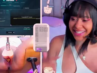GinaKurt's Live Sex Cam Show