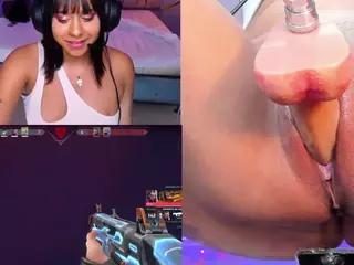 GinaKurt's Live Sex Cam Show
