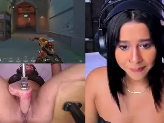 GinaKurt's Live Sex Cam Show
