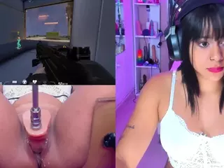 GinaKurt's Live Sex Cam Show