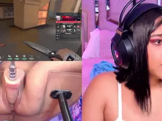 GinaKurt's Live Sex Cam Show