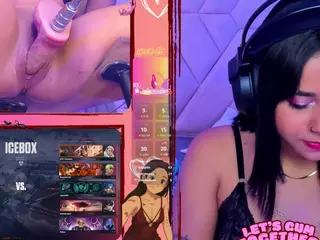 GinaKurt's Live Sex Cam Show