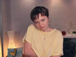 GwendolynFeltham's Live Sex Cam Show