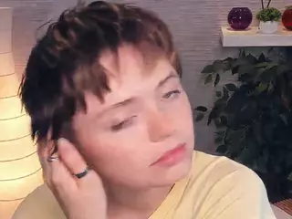 GwendolynFeltham's Live Sex Cam Show