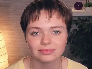 GwendolynFeltham's Live Sex Cam Show