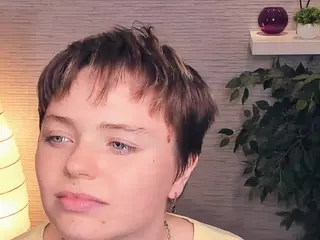 GwendolynFeltham's Live Sex Cam Show