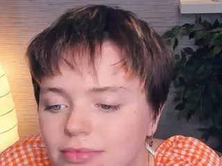 GwendolynFeltham's Live Sex Cam Show