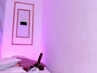 kyliegomez1 webcam