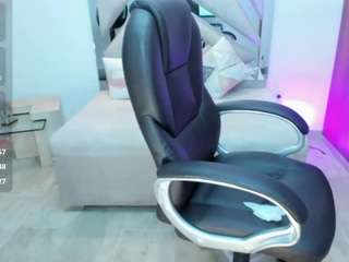 lisa-logan webcam