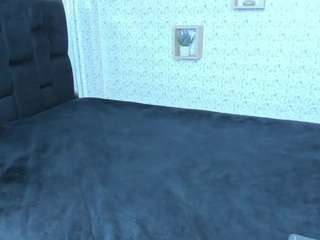 lisa-logan webcam