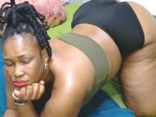 naughtymilfxox