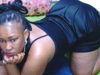 naughtymilfxox live webcam show