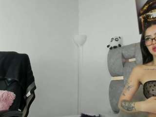 paradisehot Live Webcam on CamSoda