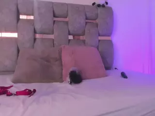 paradisehot's Live Sex Cam Show