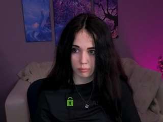 riley-sanders's CamSoda show and profile