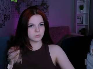 riley-sanders's CamSoda show and profile