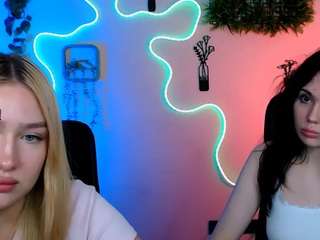 riley-sanders Live Webcam on CamSoda