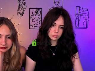 riley-sanders live cam preview