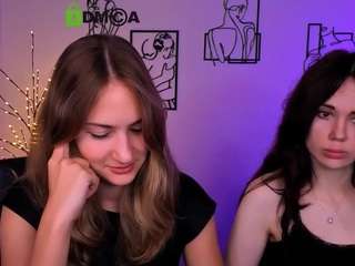 riley-sanders live cam preview