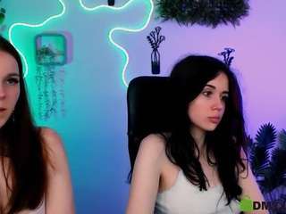 riley-sanders live cam preview