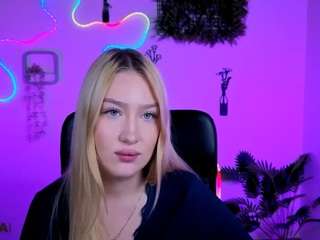riley-sanders live cam preview