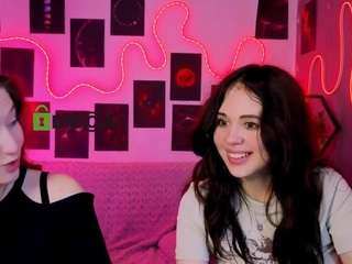 riley-sanders live cam preview
