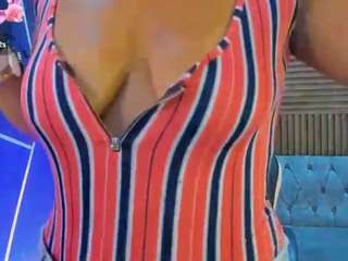 shadenn1 Live Webcam on CamSoda