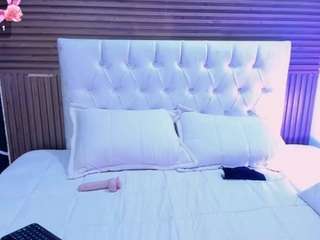 shadenn1 Live Webcam on CamSoda