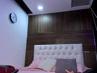 shadenn1 Live Webcam on CamSoda