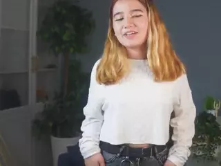 Peggy's Live Sex Cam Show