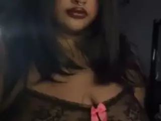 Thevalenciarose's Live Sex Cam Show