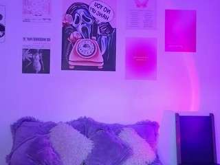 angiie-bigboobs webcam model