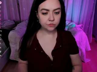 Live cam show with AshtonHeidii