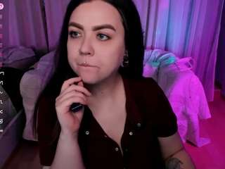 Live cam show with AshtonHeidii