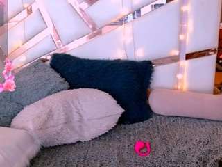 aurorahans1 Live Webcam on CamSoda