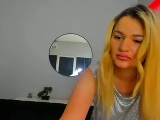 Brianna-Velvet's Live Sex Cam Show