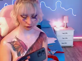 Daphne Simons's Live Sex Cam Show