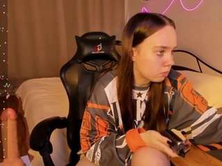  di-belle chat room