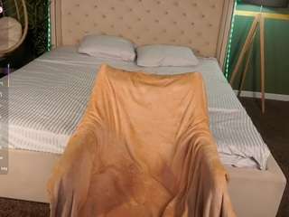 dreamydew Live Webcam on CamSoda