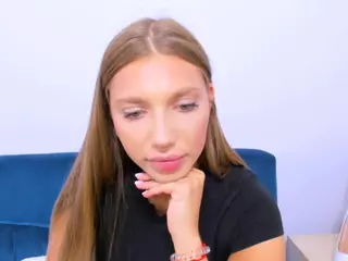 EmmaDarling69's Live Sex Cam Show