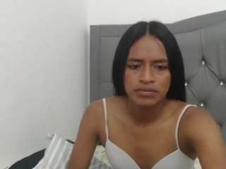enyeliin webcam model