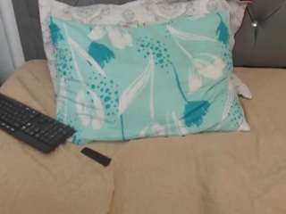 enyeliin Live Webcam on CamSoda