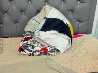 enyeliin Sex Cam Show