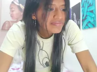 Enyeliana's Live Sex Cam Show