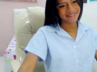 Enyeliana's Live Sex Cam Show
