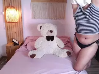 IndiiraVibes's Live Sex Cam Show