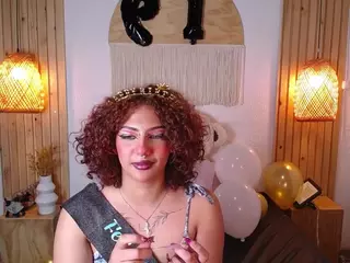 IndiiraVibes's Live Sex Cam Show