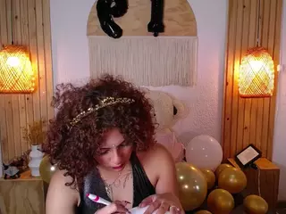 IndiiraVibes's Live Sex Cam Show
