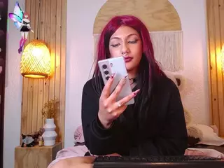 IndiiraVibes's Live Sex Cam Show
