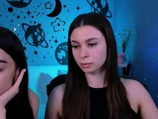 kaisy-star's CamSoda show and profile